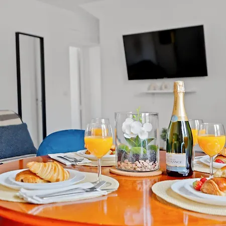 Le Marais & Republique - 2br - Vacation * Paříž